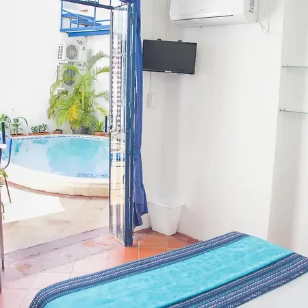 Hpt-sm1 De Doble En Getsemani Con Piscina Aire Acondicionado Y Wifi