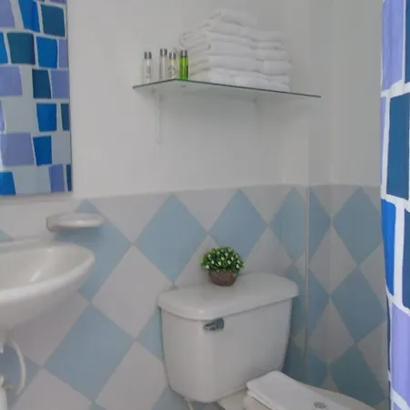 Hpt-sm1 De Doble En Getsemani Con Piscina Aire Acondicionado Y Wifi * Cartagena